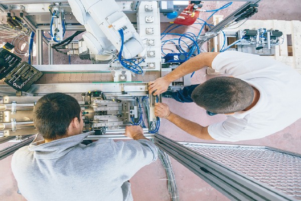 instalare, instruire, service post-service, mașină de tăiere cu laser cu fibră, hymsonlaser